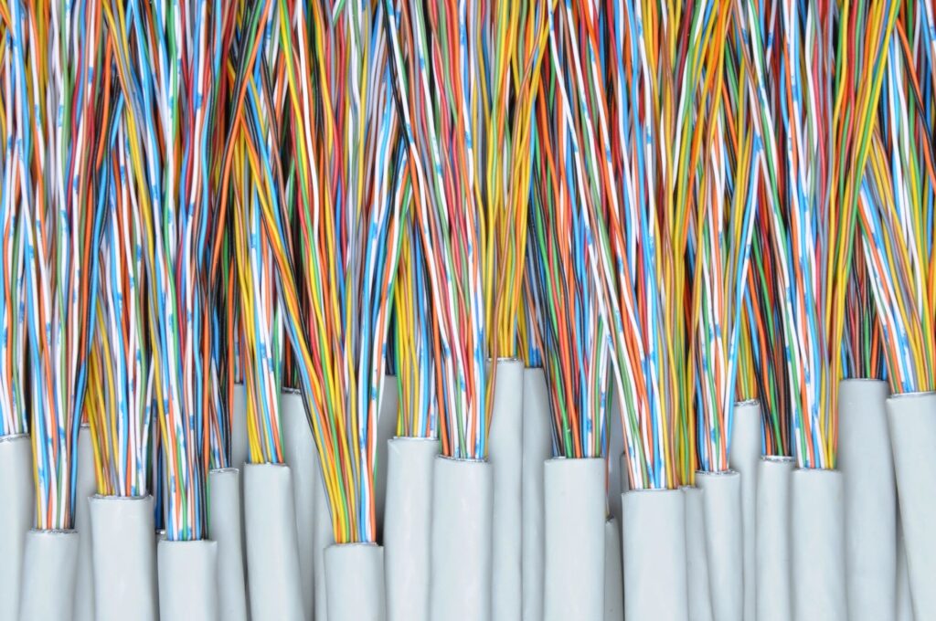 Bundled multicolored copper cables for structured cabling